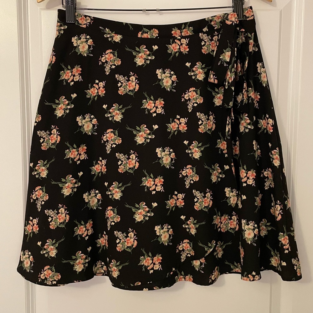 Collective Concepts Floral Black Skirt